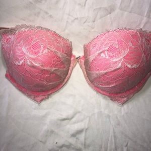 Victoria’s Secret Plunge Lace 38D